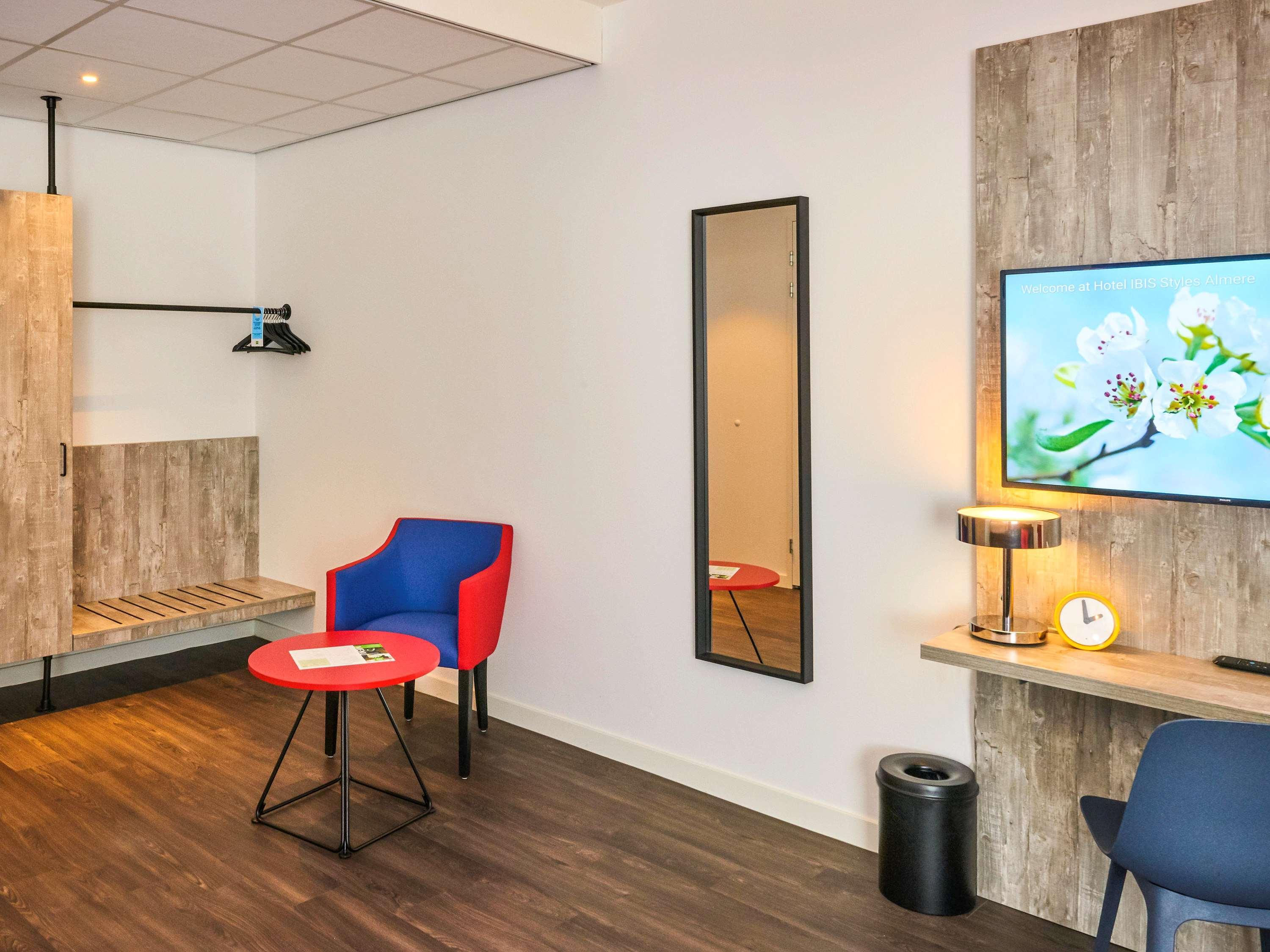 Ibis Styles Almere Exterior foto