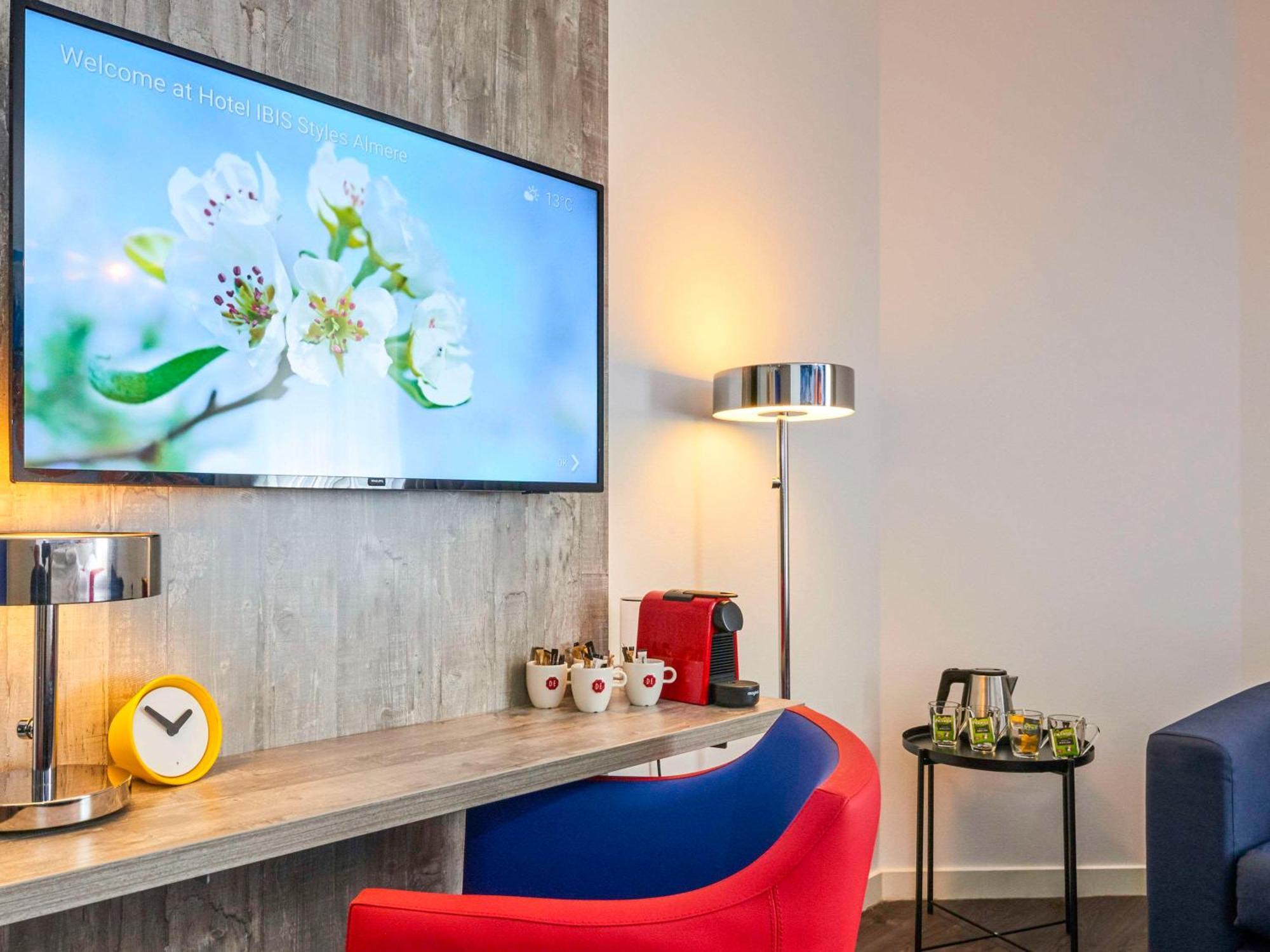 Ibis Styles Almere Exterior foto
